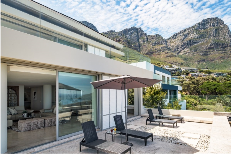 5 Bedroom Property for Sale in Camps Bay Western Cape